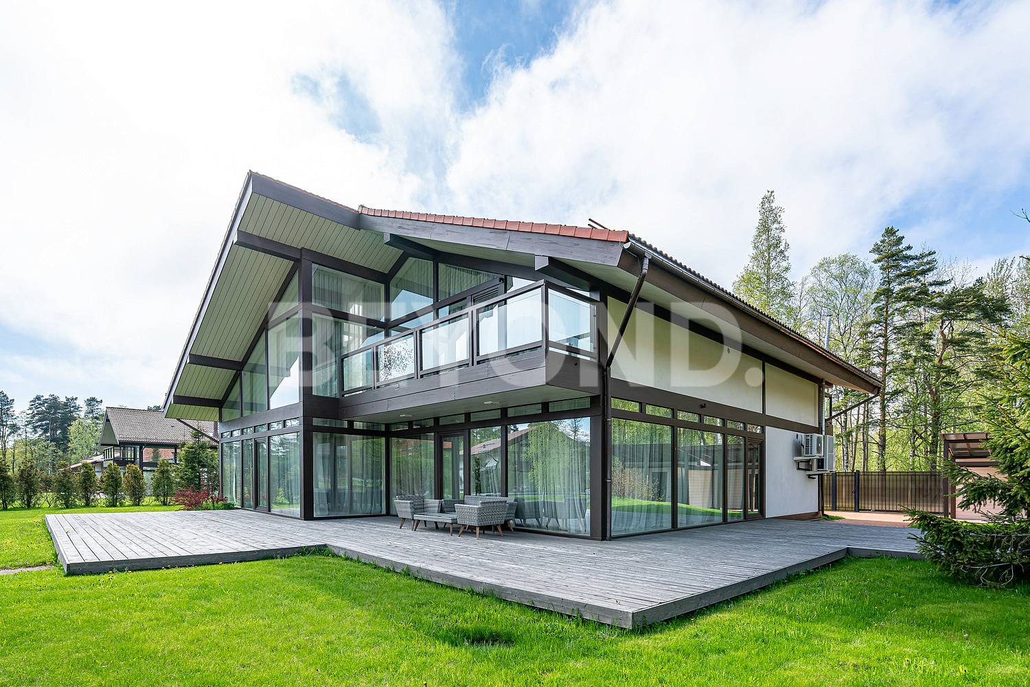 п. солнечное – готовый загородный дом в клубном поселке фото 2