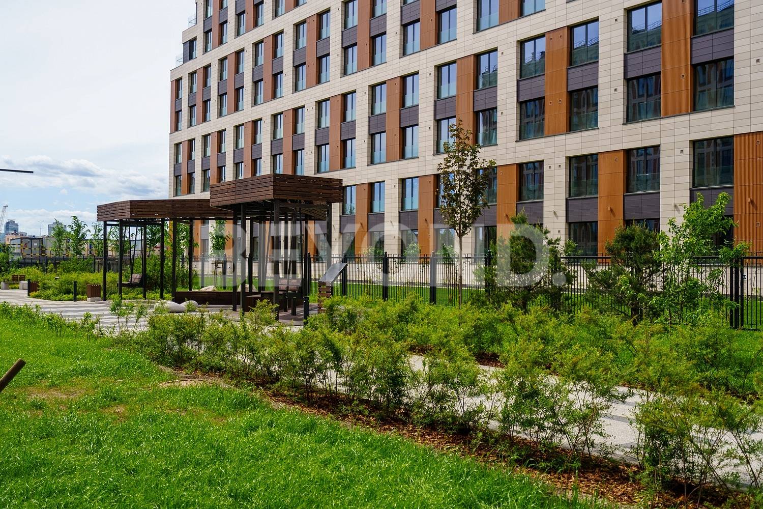 петровский, 26 - видовая семейная квартира на берегу малой невы фото 1