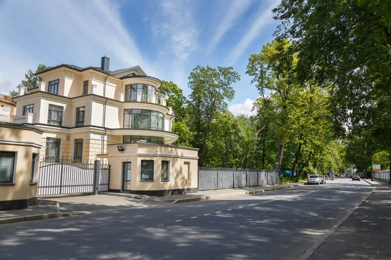 наб. реки крестовки, 5 – собственный особняк на каменном острове фото 3