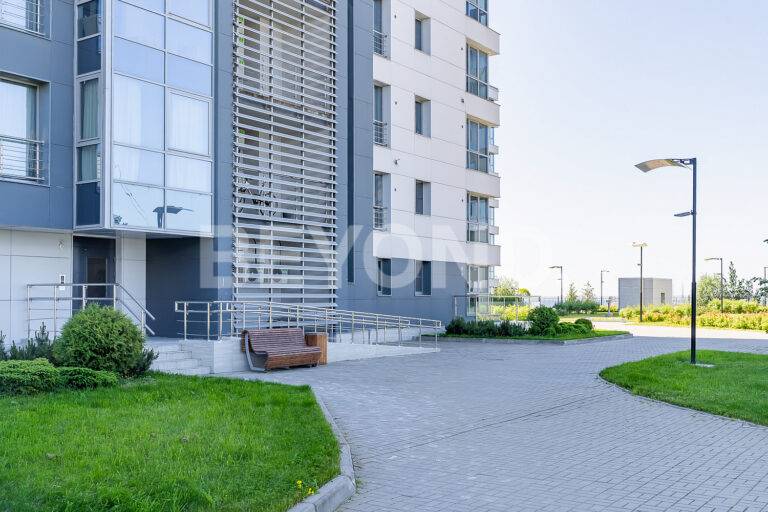 "лахта плаза" - виды на финский залив, простор и зелень парков фото 4