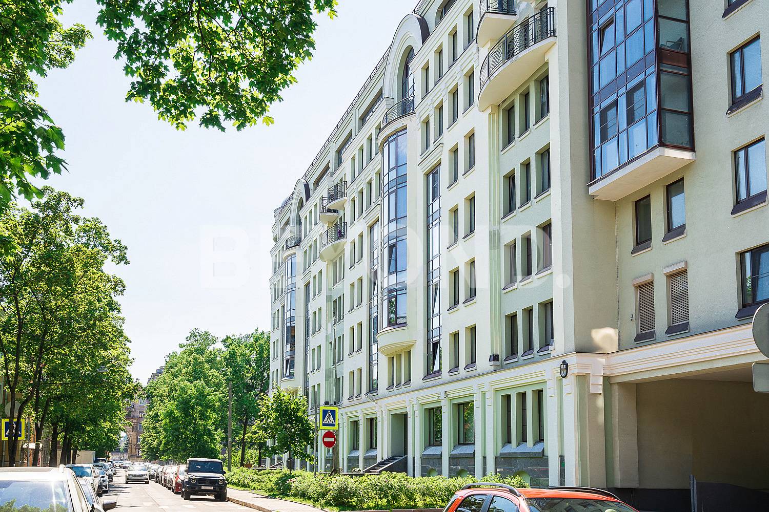 офицерский, 8 – квартира в тихой части петроградского района фото 1