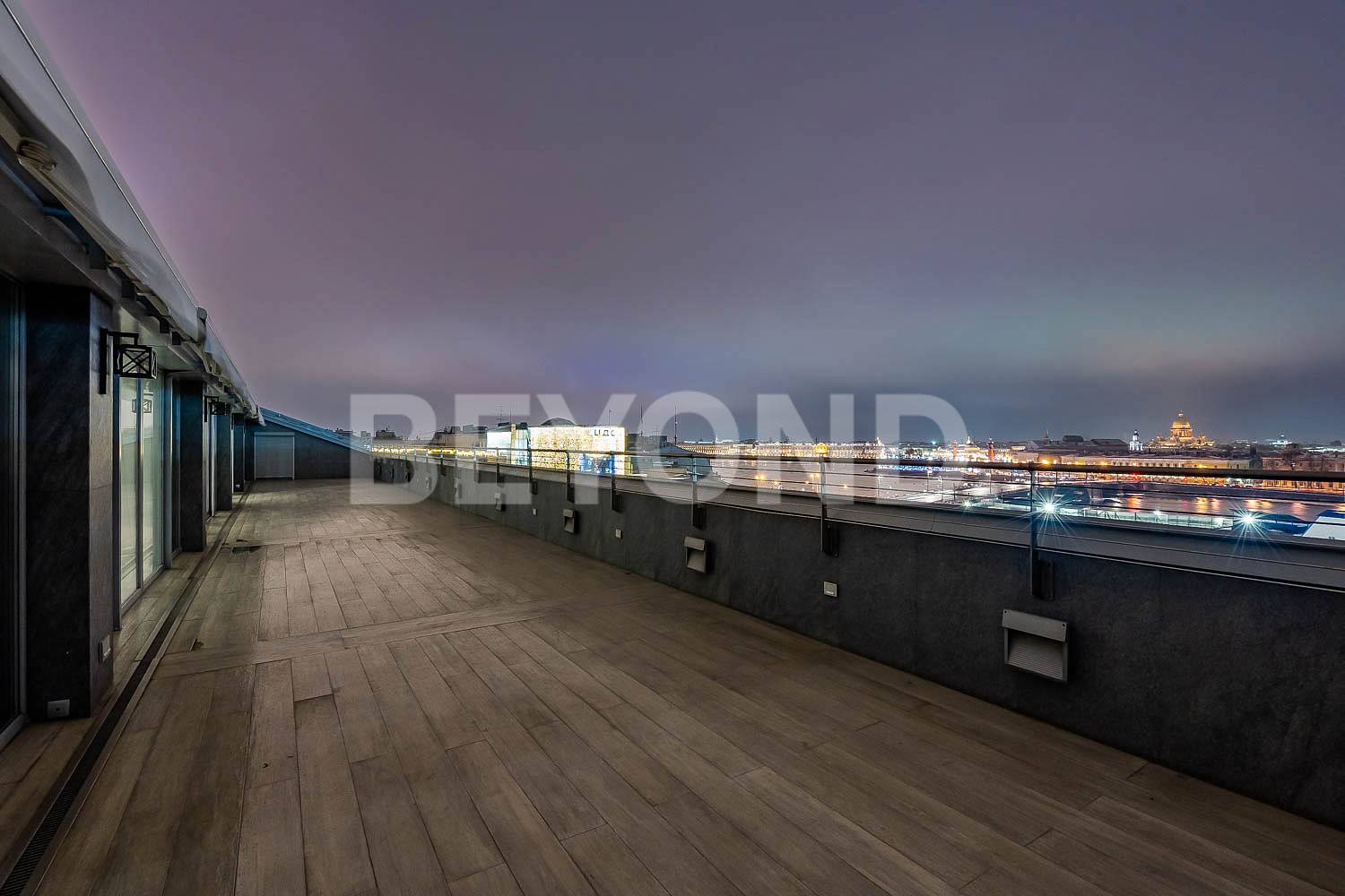 панорамный пентхаус с видом на эрмитаж фото 3