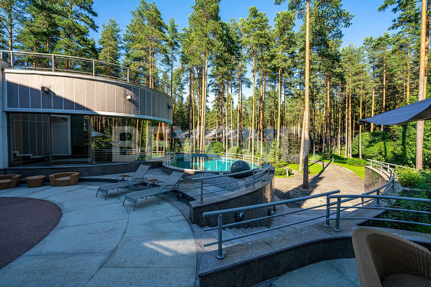 п. ленинское – приватная резиденция в особой локации фото 2