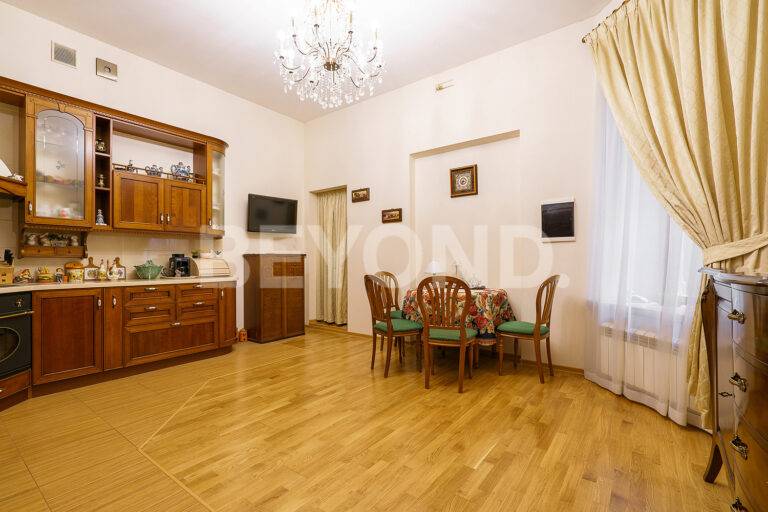 ломоносова, 14 – аристократичность и спокойствие в историческом доме в центре петербурга фото 4