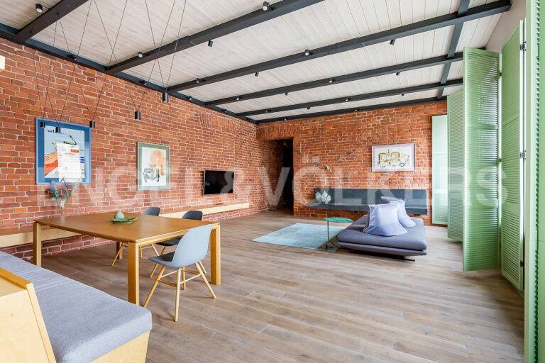 наб. реки мойки, 40 – лофт с видом на воду в «золотом» окружении фото 5