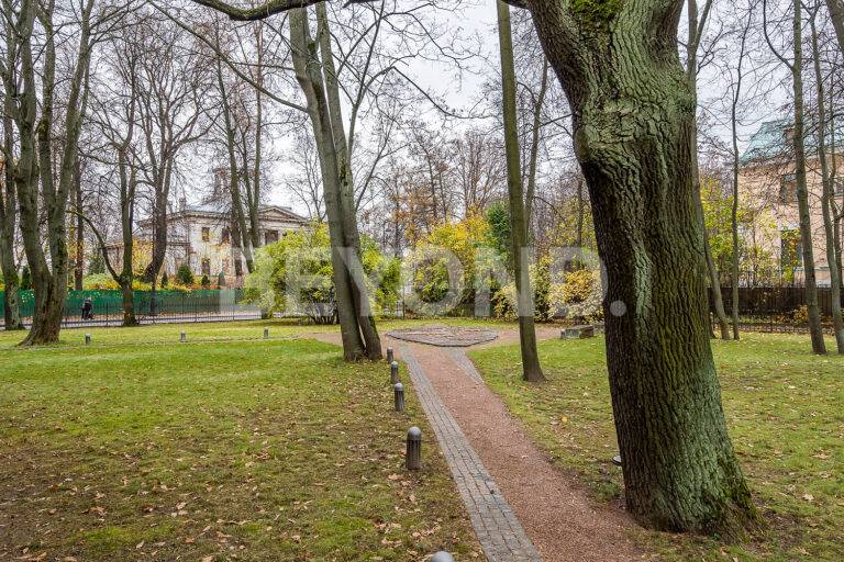 наб. реки м.невки, 33а – офисный особняк на каменном о-ве фото 5