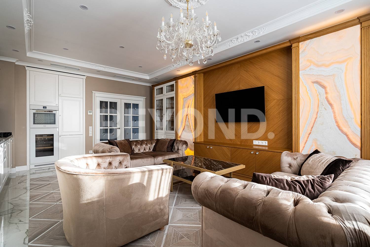 смольный, 17 - благородство форм и оттенков у смольного фото 3