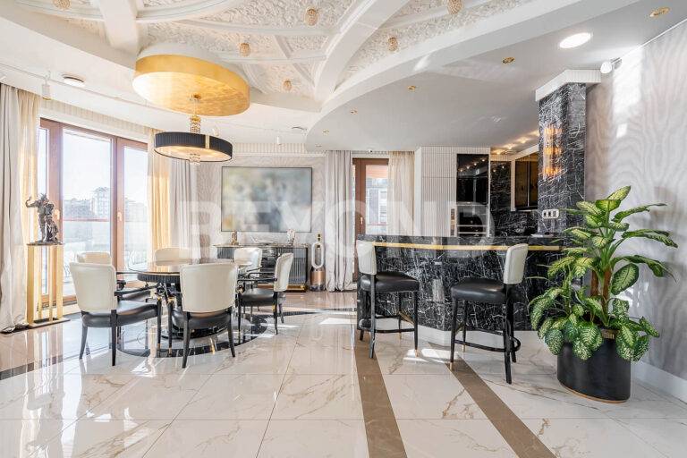 «привилегия» – уникальный ремонт и вид на набережную фото 2