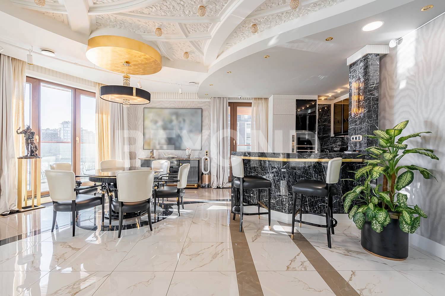 «привилегия» – уникальный ремонт и вид на набережную фото 2