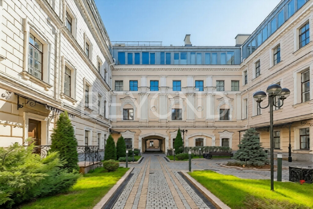Главное фото