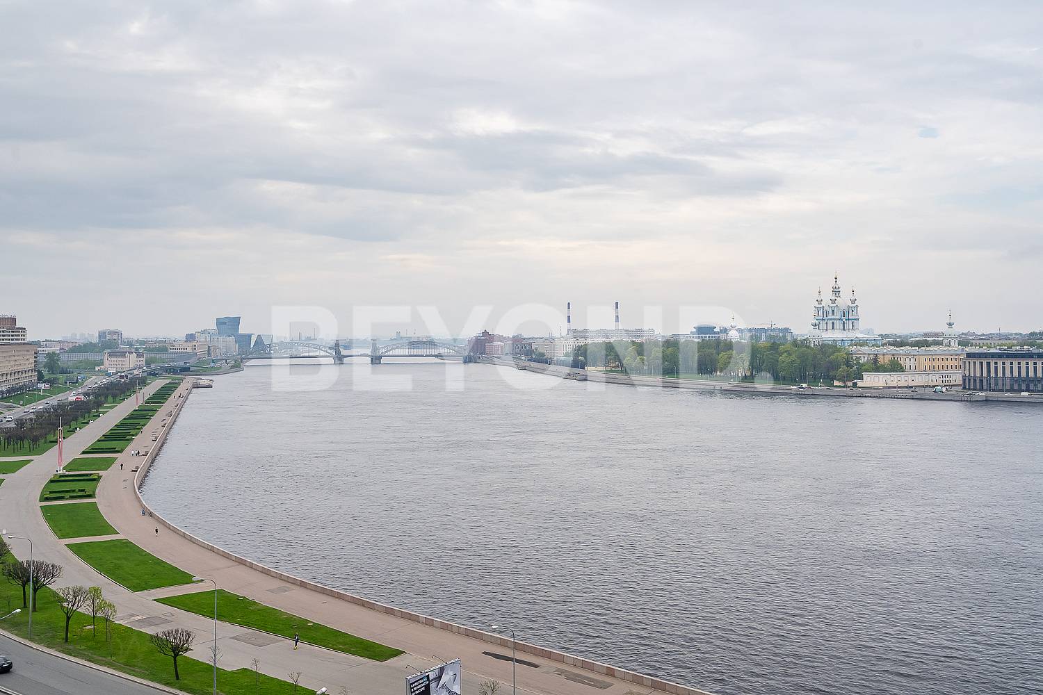 свердловская наб., 58 – неповторимые виды на исторический центр фото 1