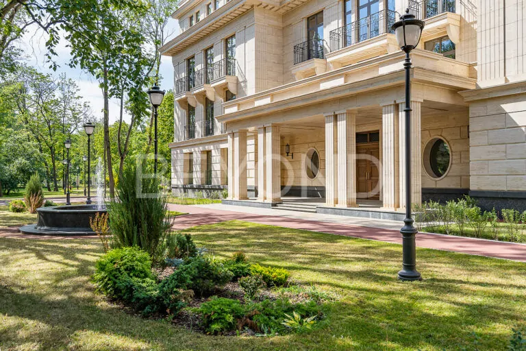 «резиденция на каменном» – клубный дом класса de luxe на каменном острове фото 1