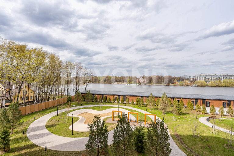 neva haus - квартира с видом на акваторию малой невки фото 3