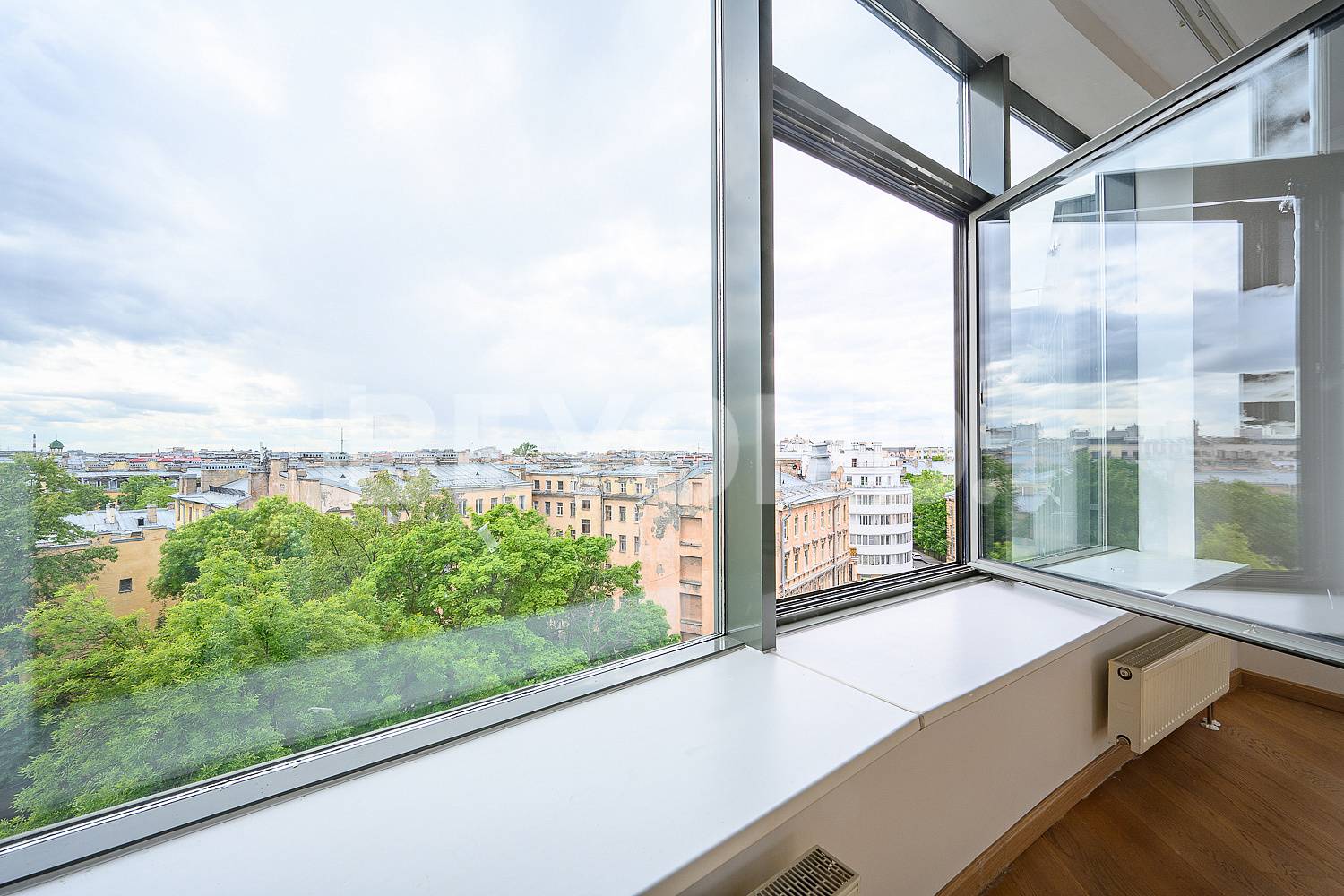 10-я советская, 4-6 - панорамный вид на исторический центр фото 2