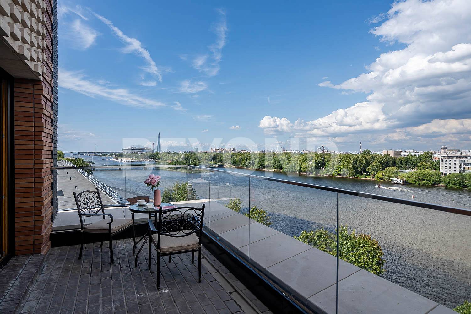 neva haus - видовая квартира с роскошной террасой фото 2