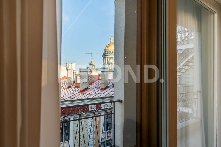 "монферран" - апартаменты с видом на исаакиевский собор фото 3