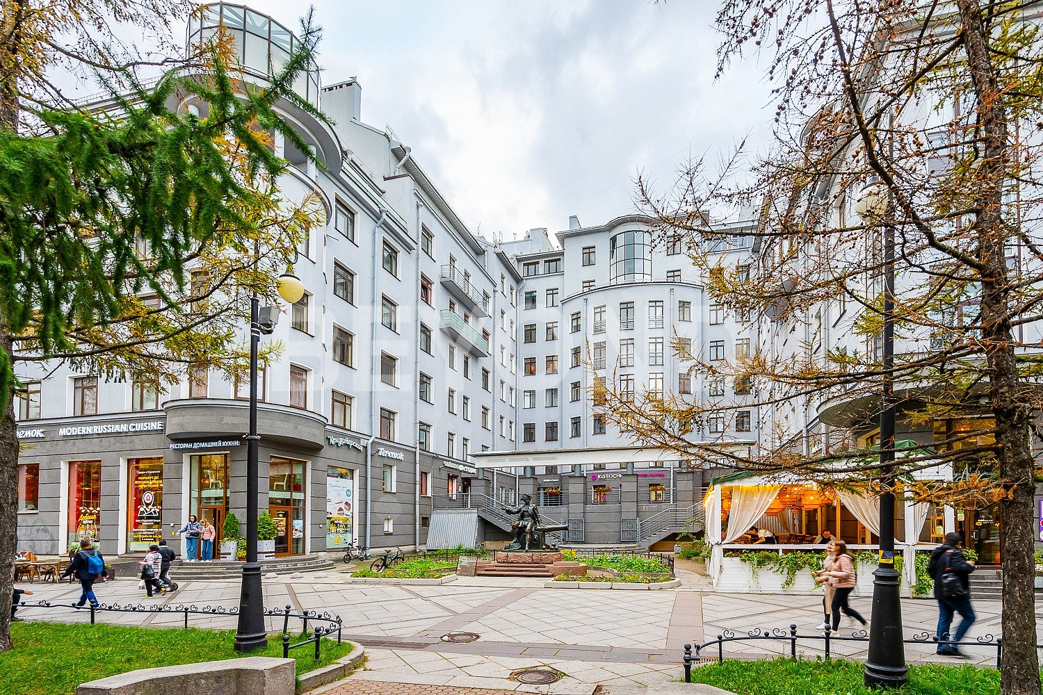 7-я линия в.о., 34 – атмосфера загородного дома в историческом центре фото 3