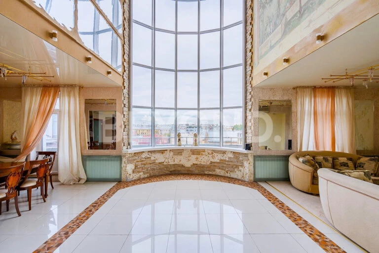 7-я линия в.о., 34 – атмосфера загородного дома в историческом центре фото 5