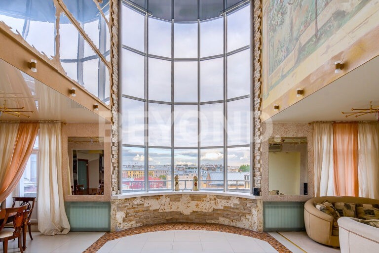 7-я линия в.о., 34 – атмосфера загородного дома в историческом центре фото 1