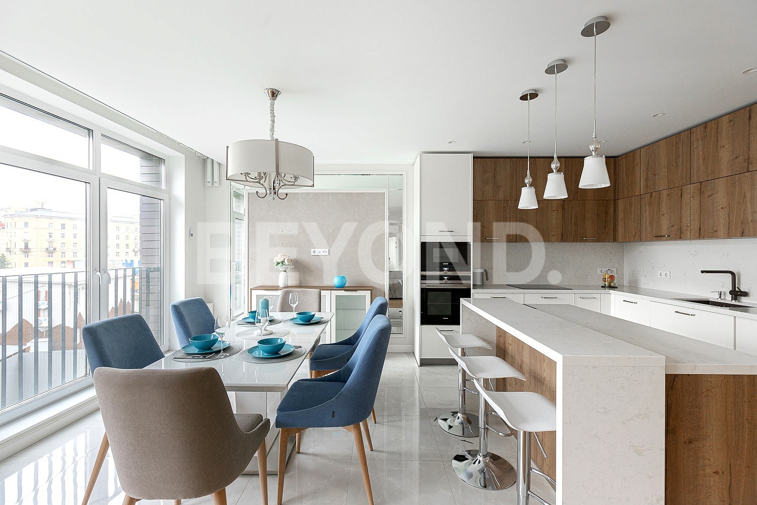 "царская столица"- идеальный ритм интерьера фото 1