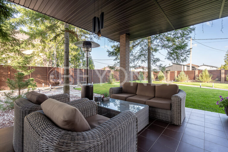 "савоя" - загородный дом с бассейном под открытым небом фото 2