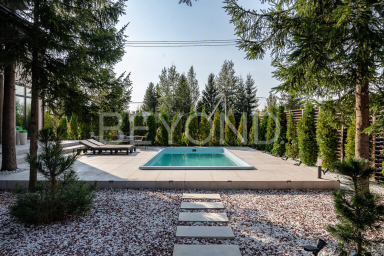 "савоя" - загородный дом с бассейном под открытым небом фото 4