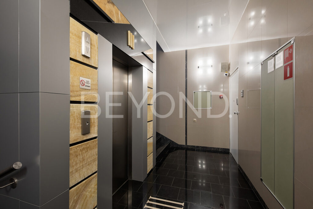 Одна квартира на этаже