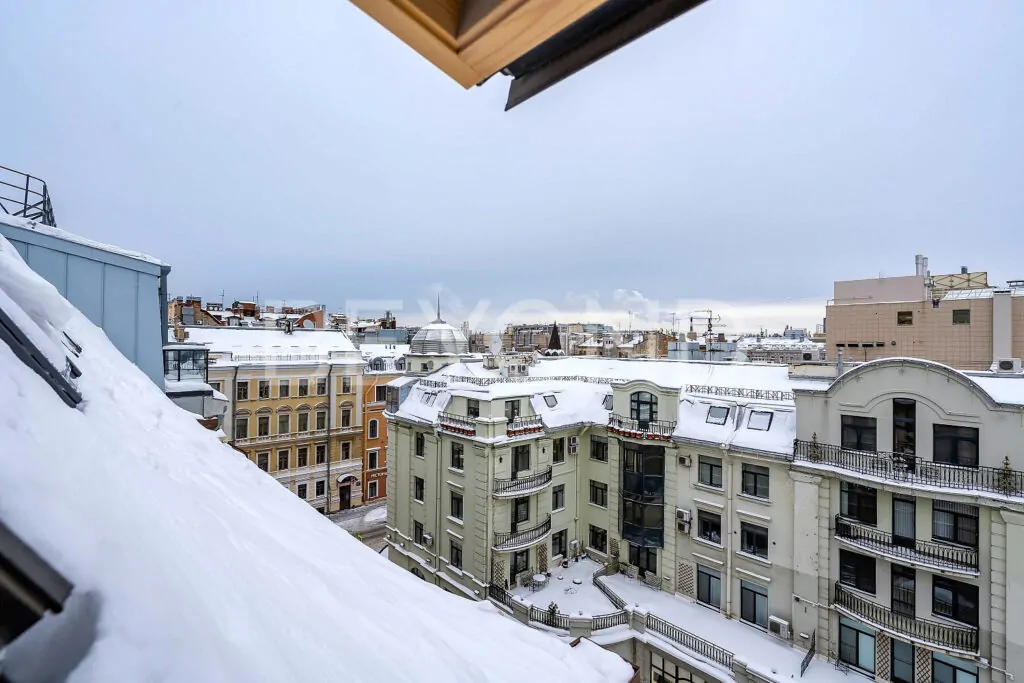 Не конфликтующая с обликом города архитектурная реальность