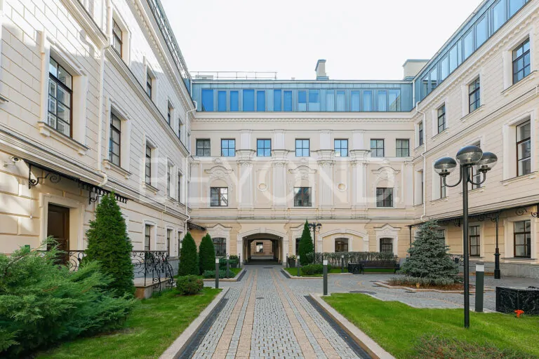 кутузова, 24 - философия трофейной недвижимости фото 3