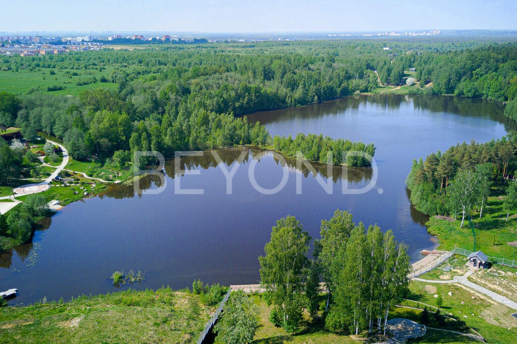 Ждановское озеро