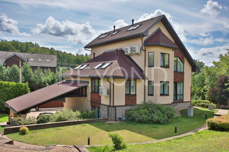 кп «лукоморье» - загородный дом рядом с коркинскими озерами фото 1