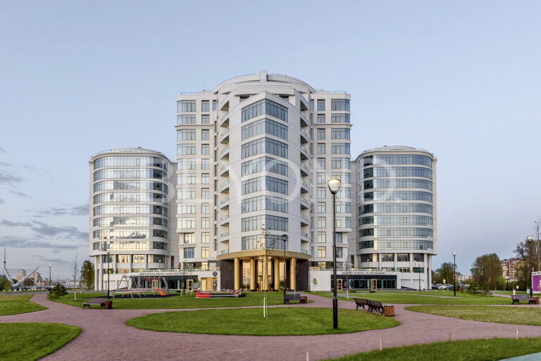 "леонтьевский мыс" - видовое помещение с ремонтом фото 1