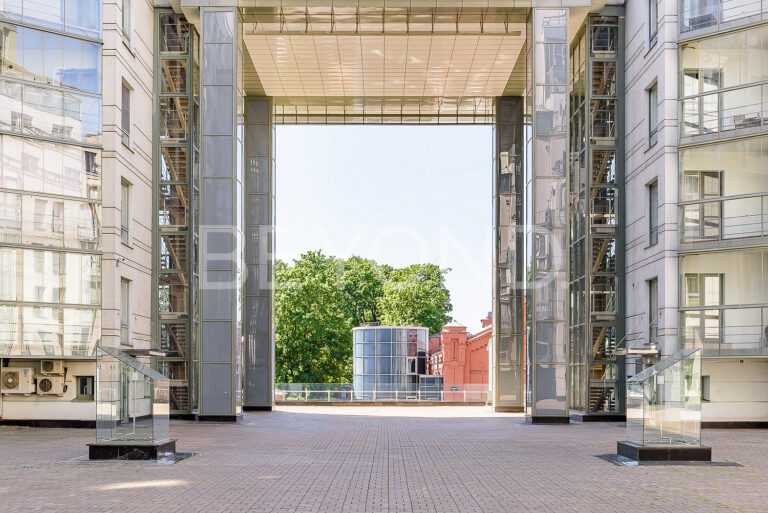 шпалерная, 60 – современная линия в окружении классики фото 4