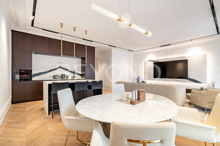 «новый невский»‎ - элегантность и стиль фото 1