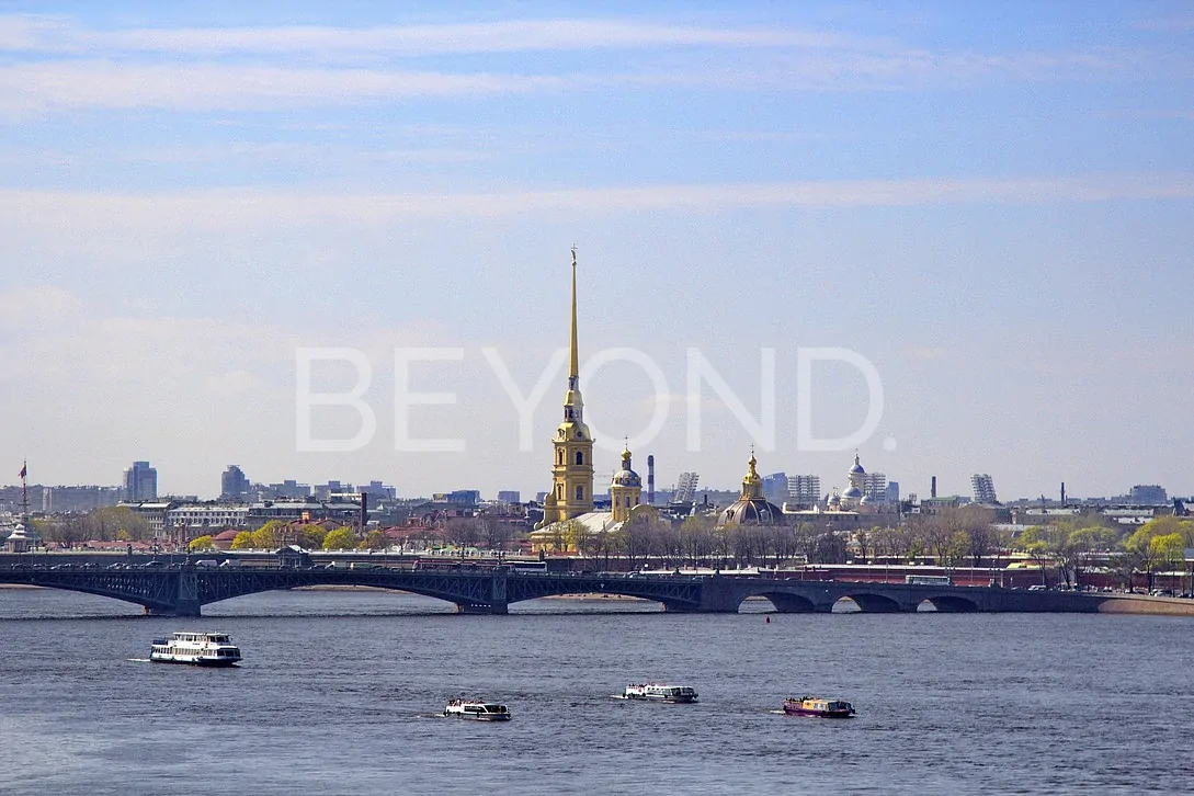«Приоритет» - престижный дом с видами на Неву pic-1