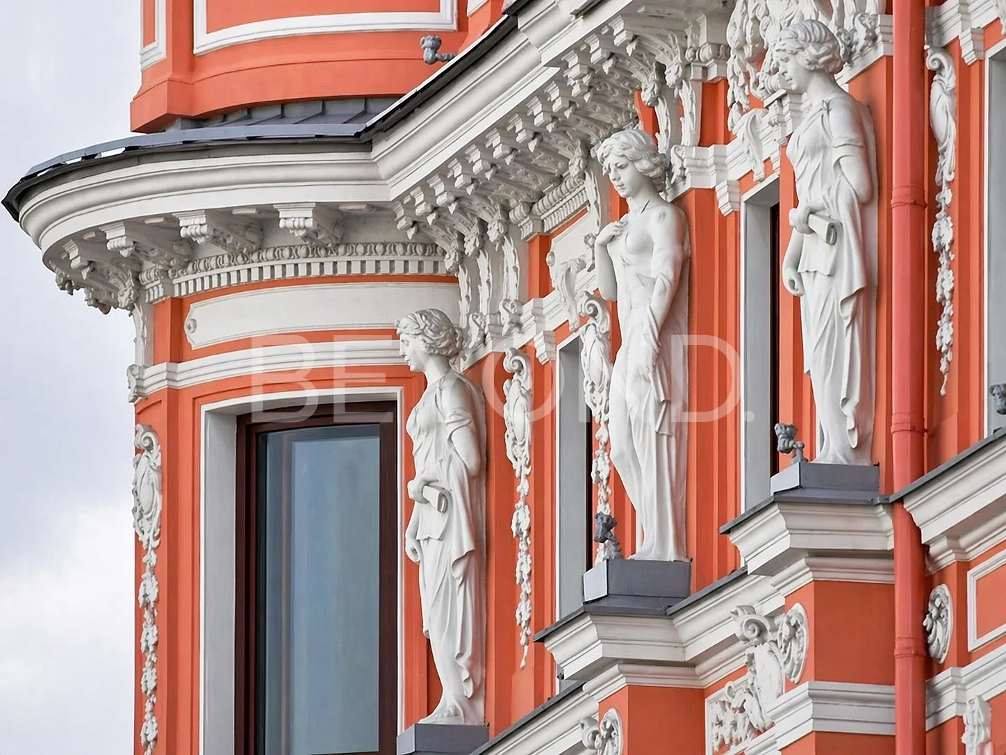 «три грации» - аристократическая квартира в центре петербурга фото 5