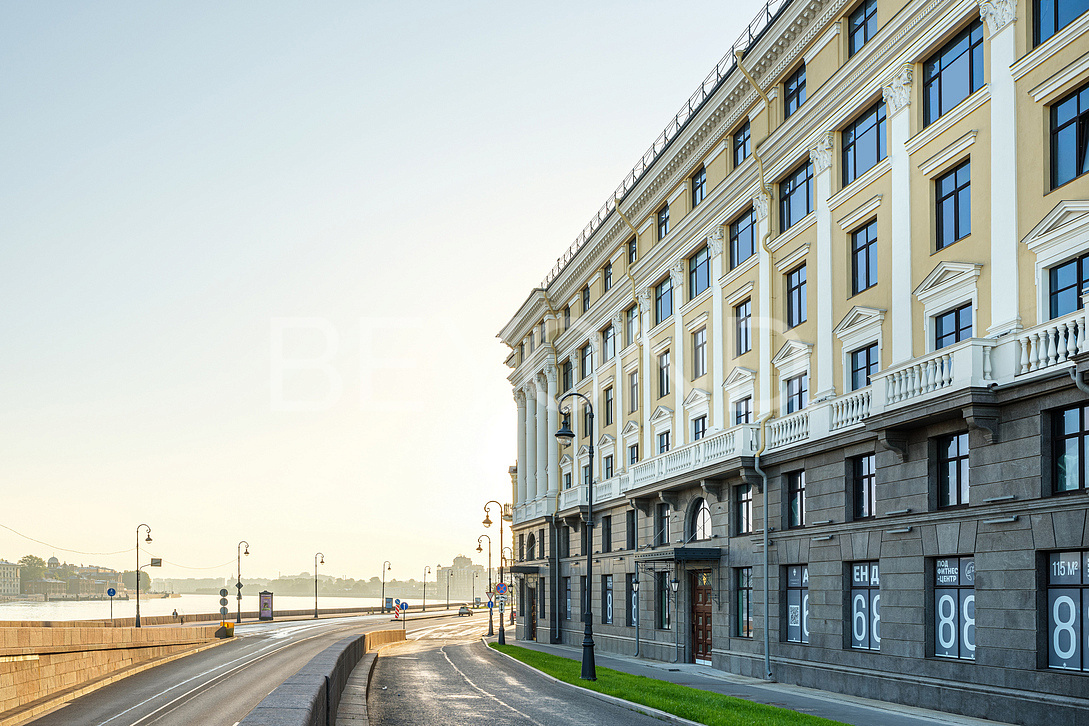 «Приоритет» - престижная квартира с видом на Неву в центре Петербурга pic-3