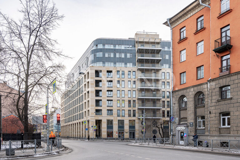 lumiere - просторная семейная квартира в главной гастрономической локации петроградки фото 3