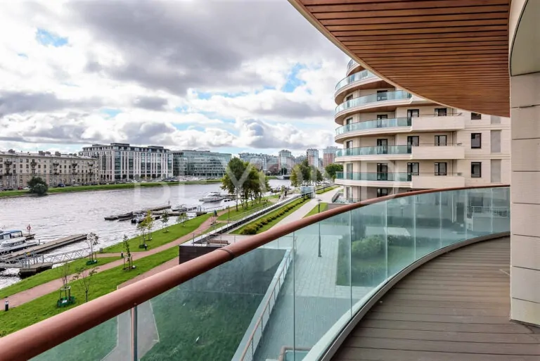 «привилегия» - роскошь панорамных видов на малую невку фото 1