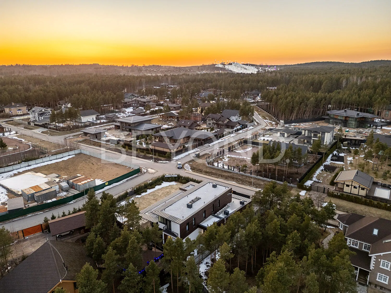 «Охтинский парк» - приватность, изысканность, стиль pic-3