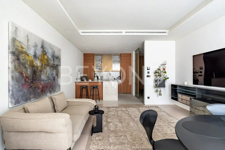 one trinity place – современность комфорта с видом на воду фото 2