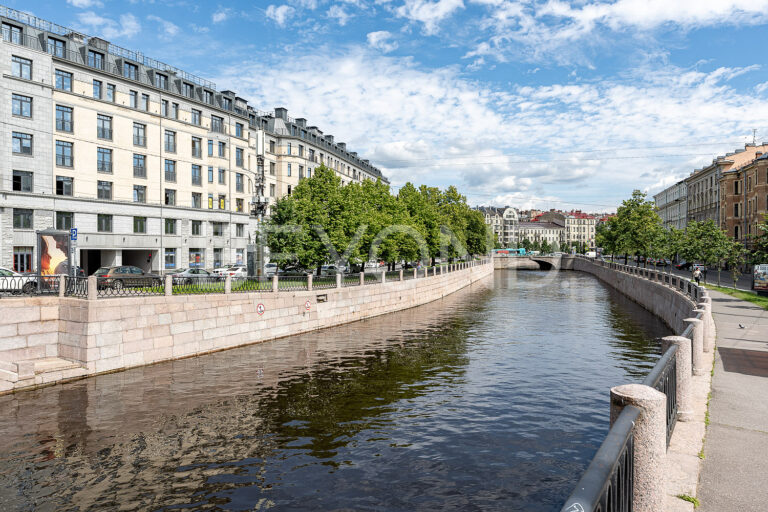 «северная корона» - квартира в доме с историей фото 2