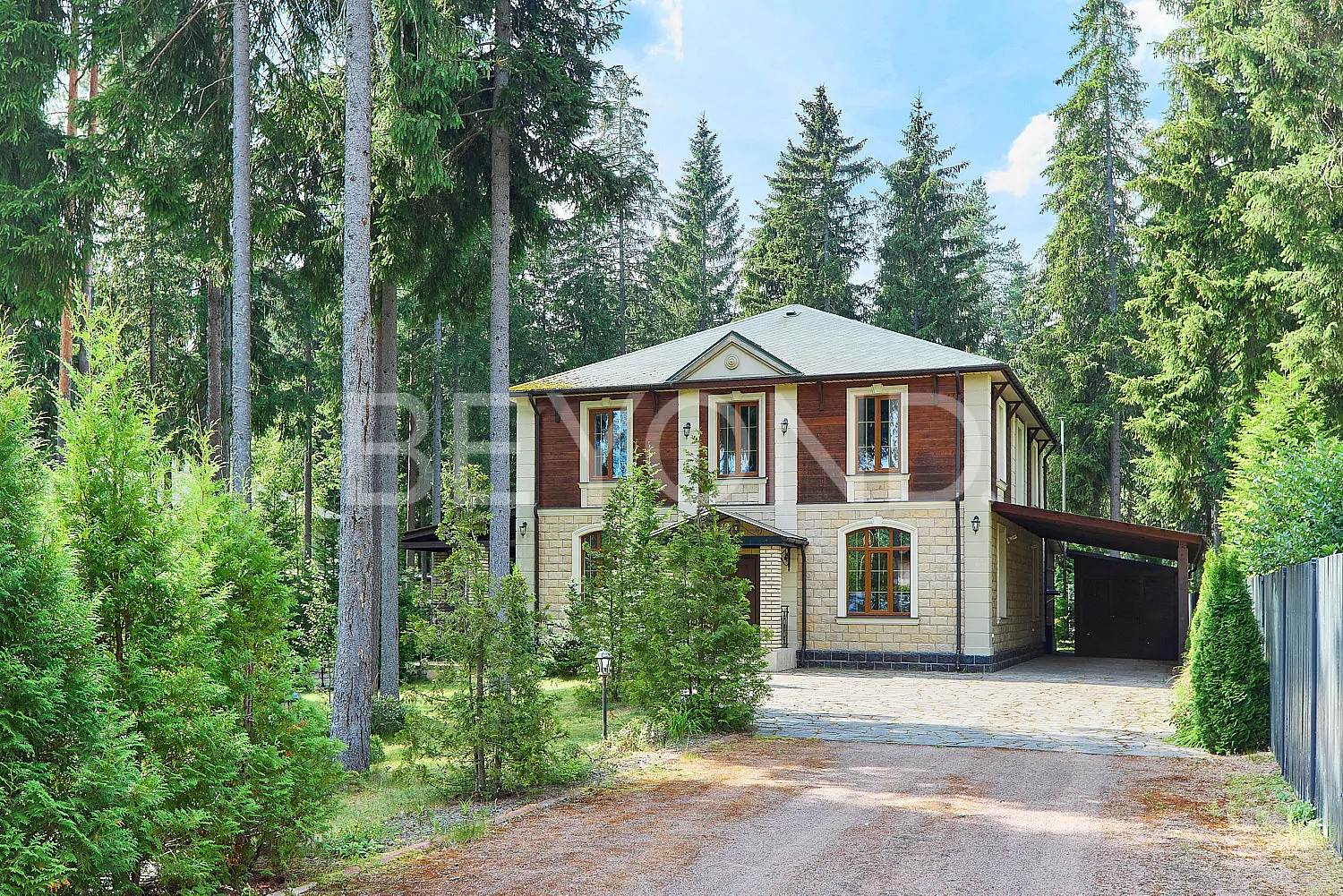 п. ленинское - дом с бассейном среди живописного ландшафта фото 1