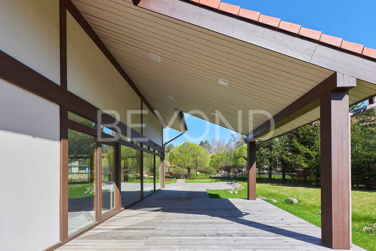 «резиденция солнечное» - дом в сердце курортного района фото 3