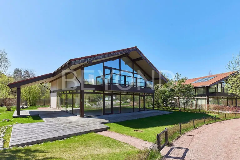 «резиденция солнечное» - дом в сердце курортного района фото 4