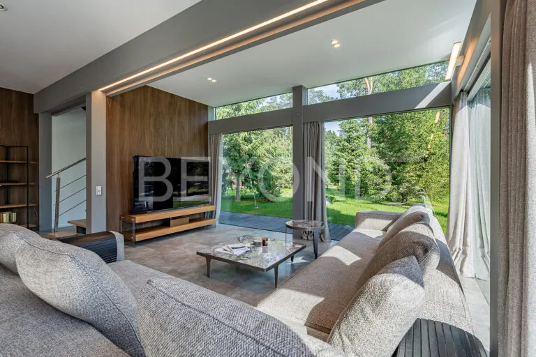 "охтинский парк" - утонченный дом для молодой семьи фото 3