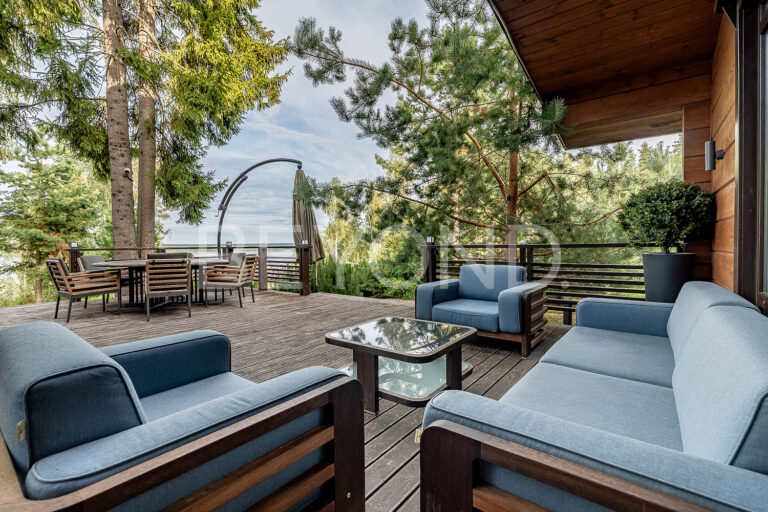 «‎сосны»‎ - домовладение на берегу суходольского озера фото 5