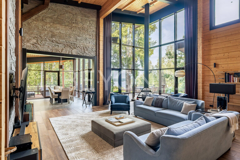 «‎сосны»‎ - домовладение на берегу суходольского озера фото 1