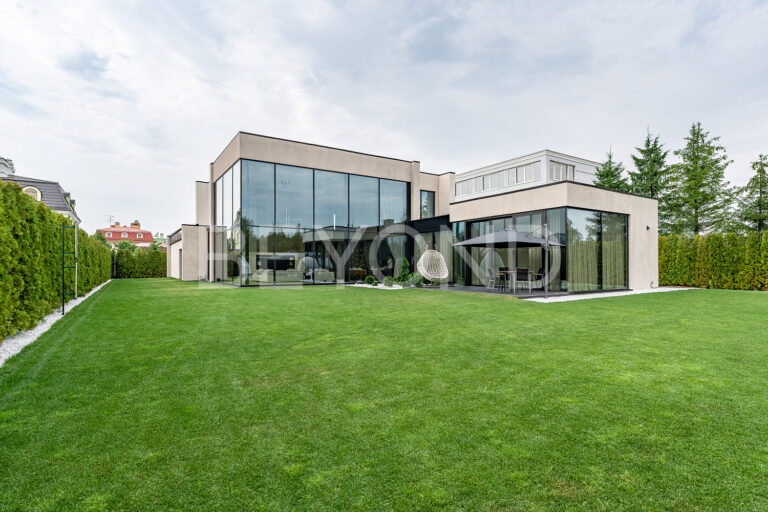 «северный версаль» - дом на озере с видом на парк и «лахта центр» фото 5