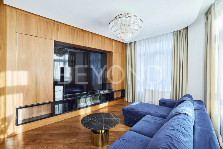 "премьер палас" - жизнь с видом на малую невку фото 2